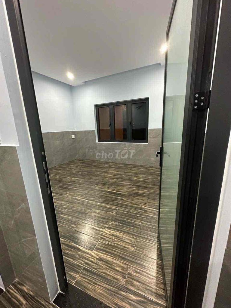 Дом, 1 спальня · 90 м² 6