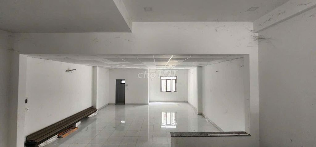 Дом, 1 спальня · 188 м² 5