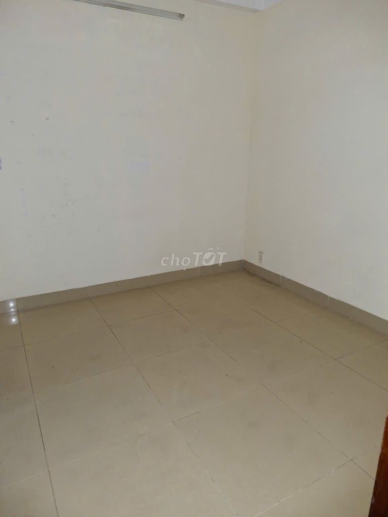 Дом, 6 спален · 100 м² 3