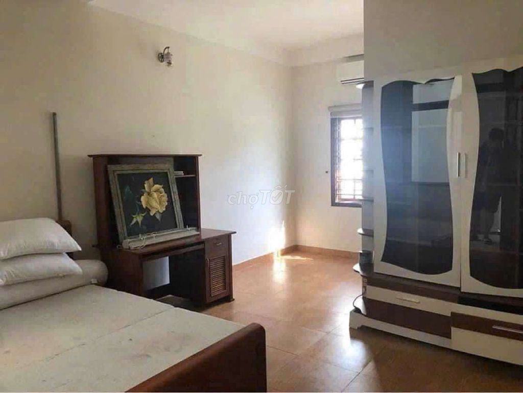 Дом, 3 спальни · 100 м² 8