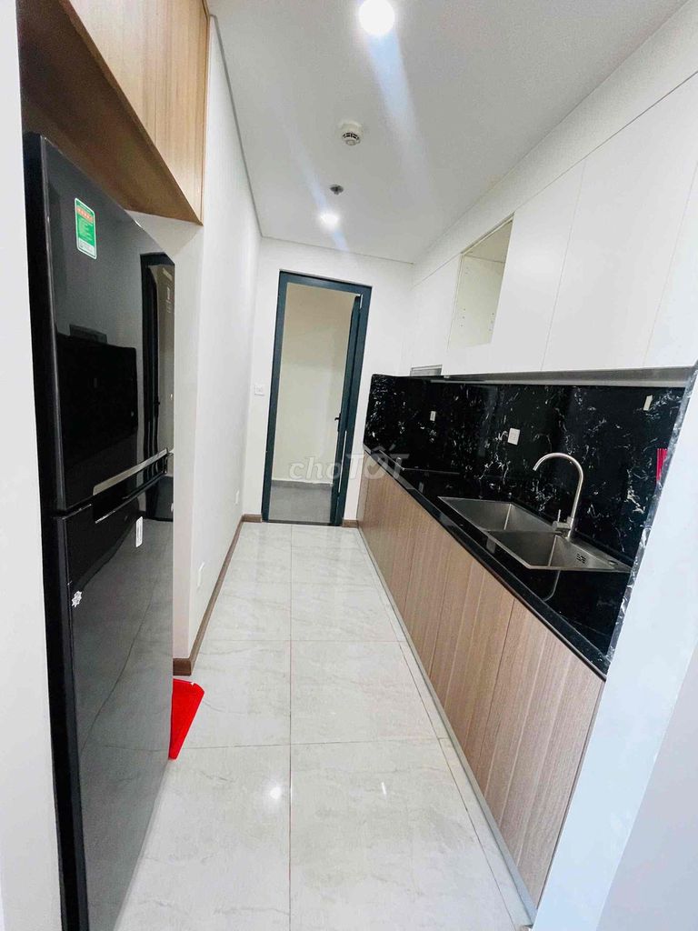 Квартира, 2 спальни · 72 м² 4