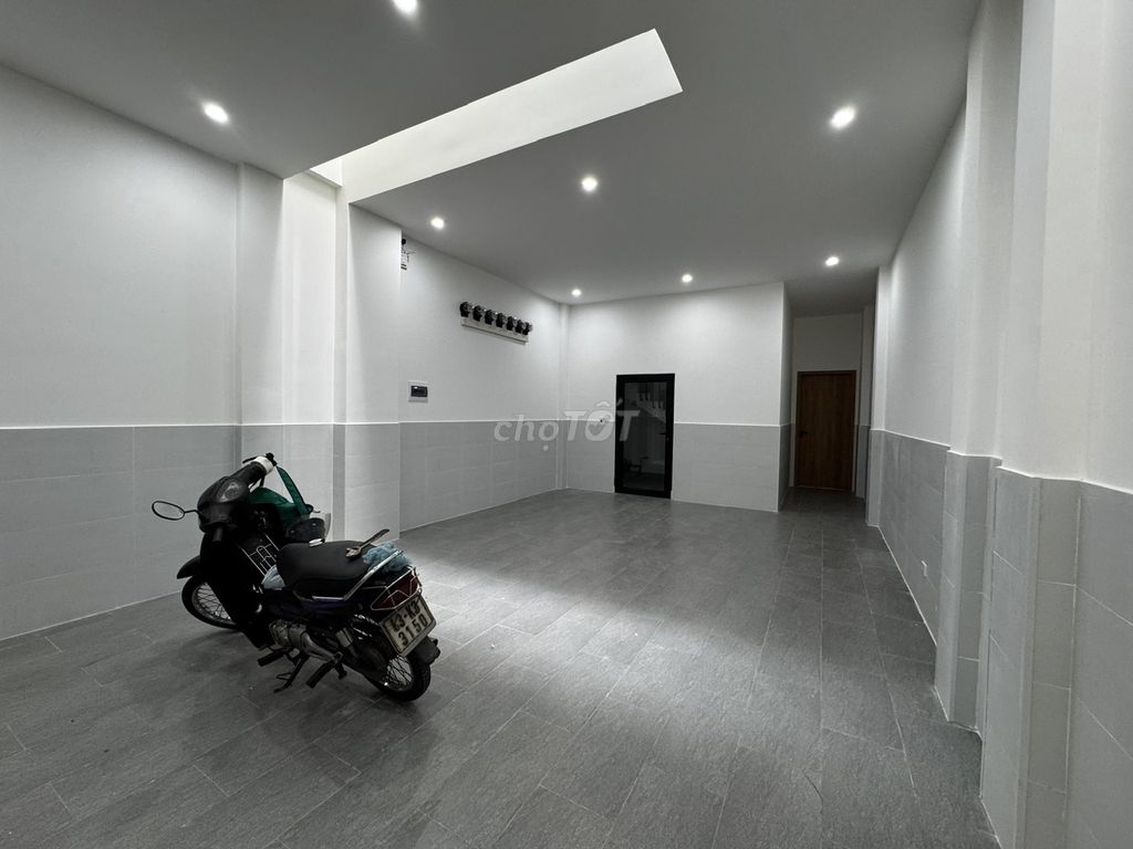 Студия · 30 м² 7