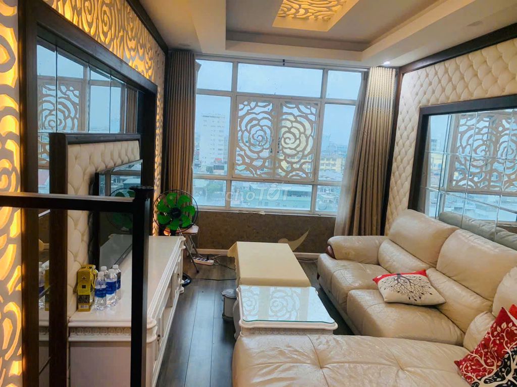 Квартира, 3 спальни · 117 м² 2