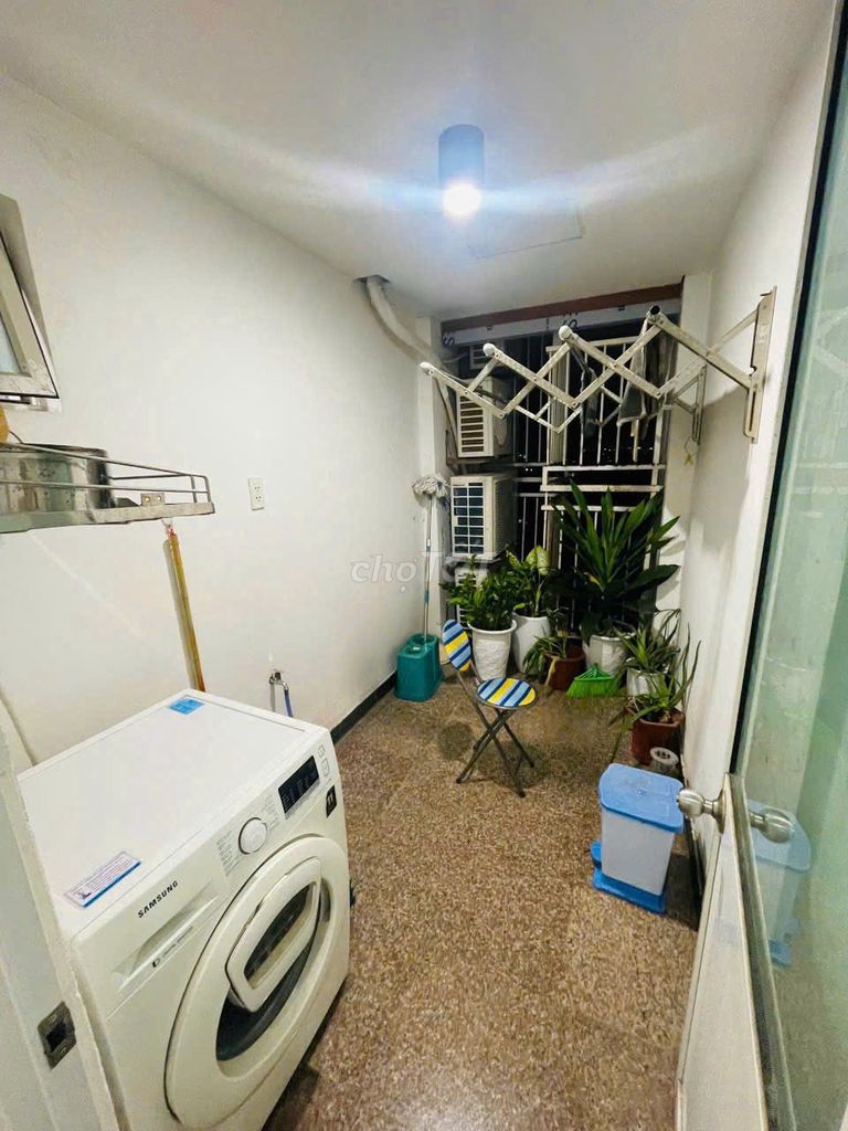 Квартира, 3 спальни · 117 м² 4