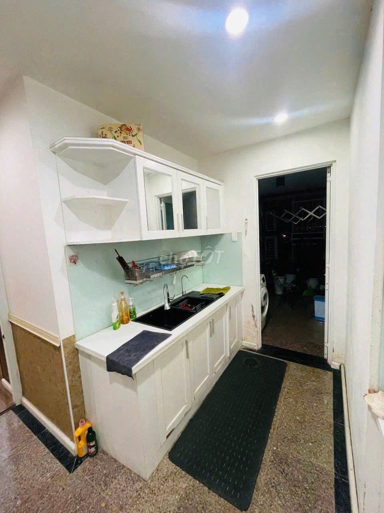 Квартира, 3 спальни · 117 м² 7