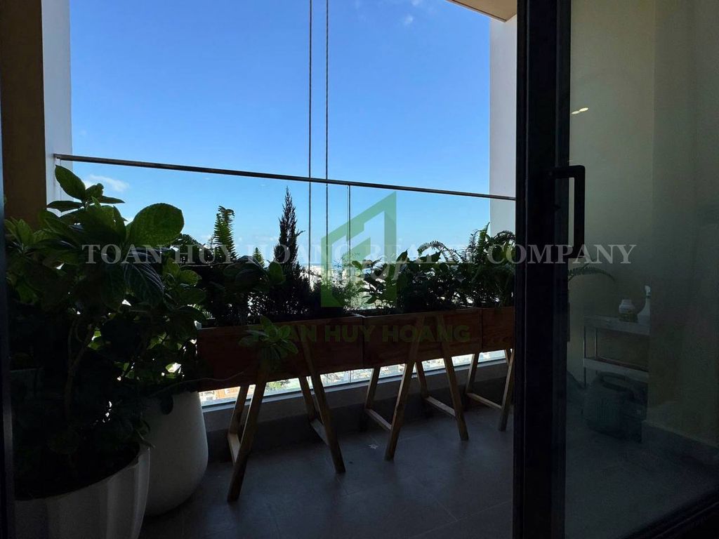 Квартира, 2 спальни · 70 м² 4