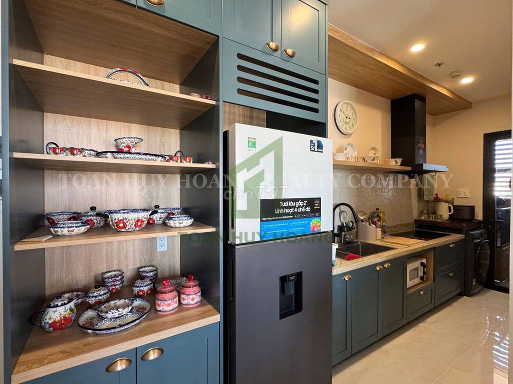 Квартира, 2 спальни · 70 м² 10