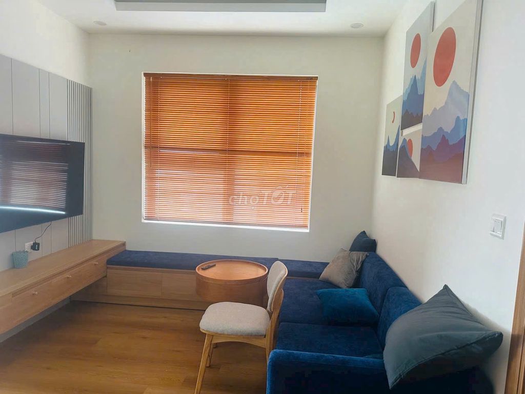 Квартира, 3 спальни · 70 м² 2