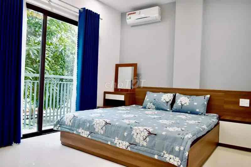 Дом, 8 спален · 200 м² 4