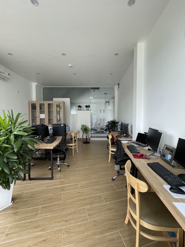 40 м²