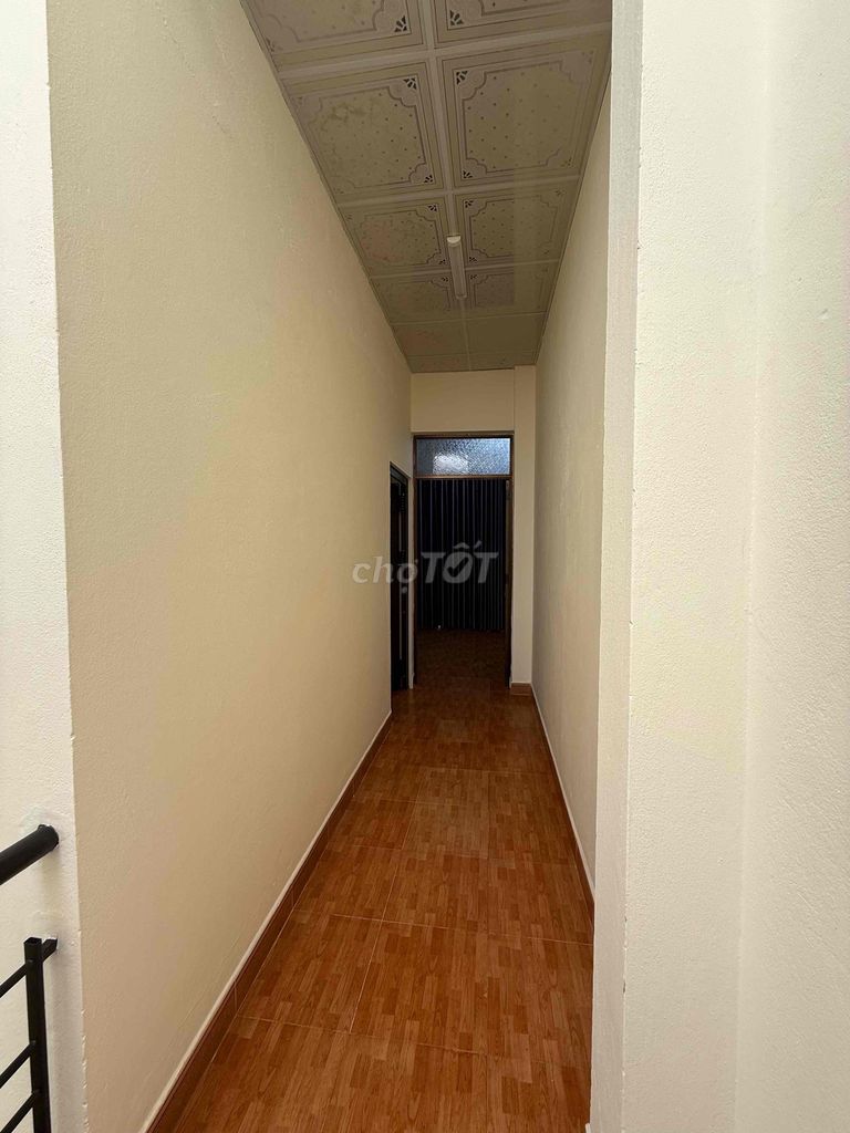 Дом, 5 спален · 100 м² 6