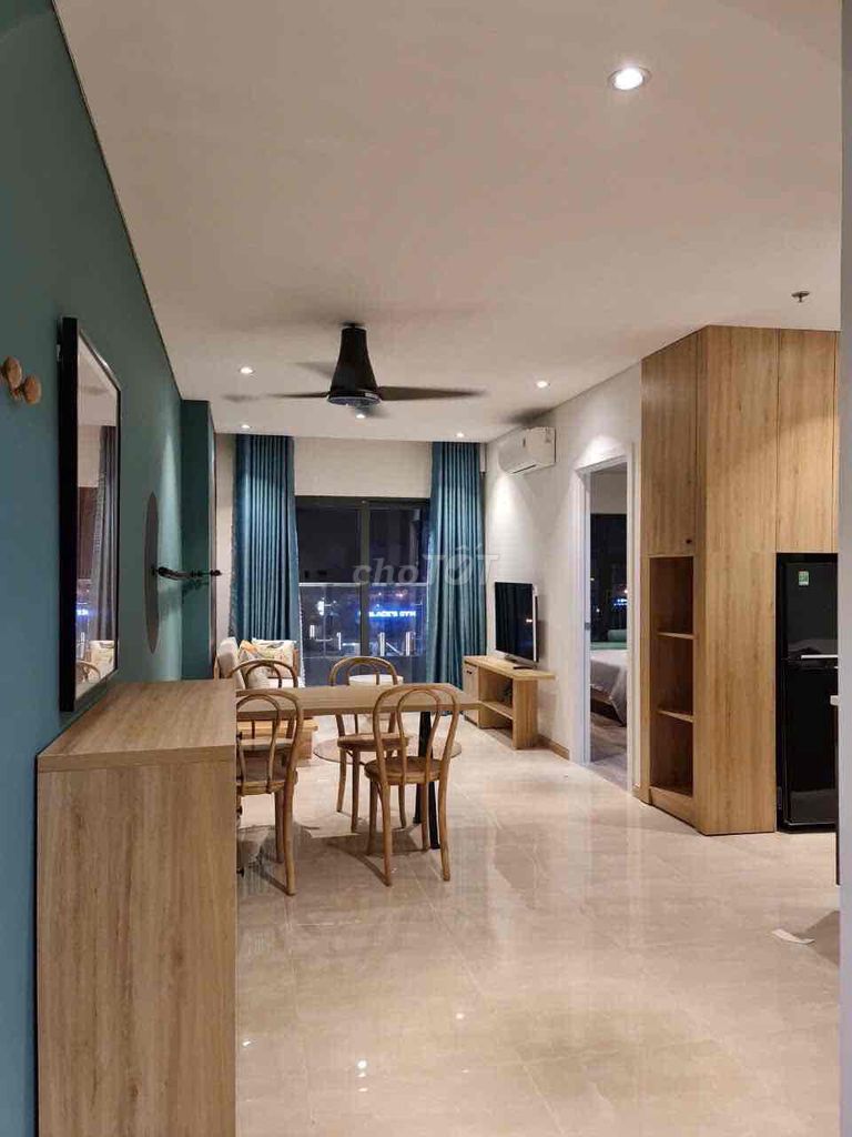 Квартира, 2 спальни · 70 м² 2