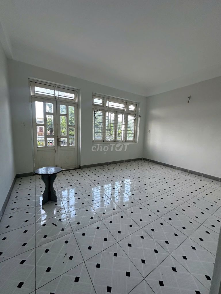 Дом, 3 спальни · 100 м² 5