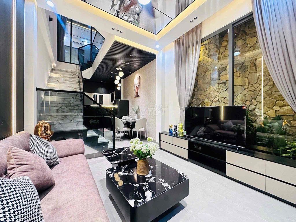 Дом, 4 спальни · 56 м² 10