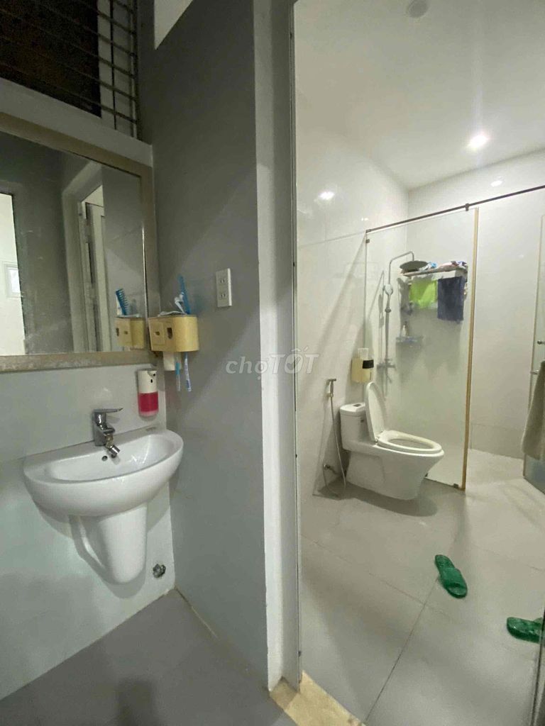 Дом, 4 спальни · 125 м² 8
