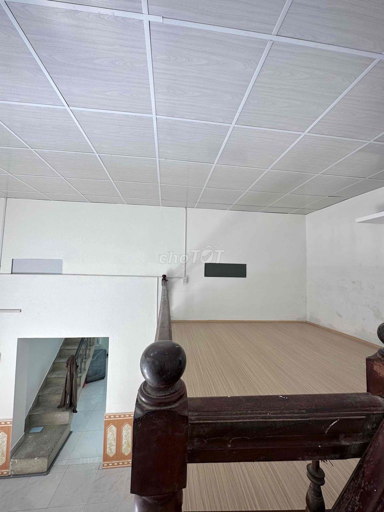 Дом, 3 спальни · 90 м² 2
