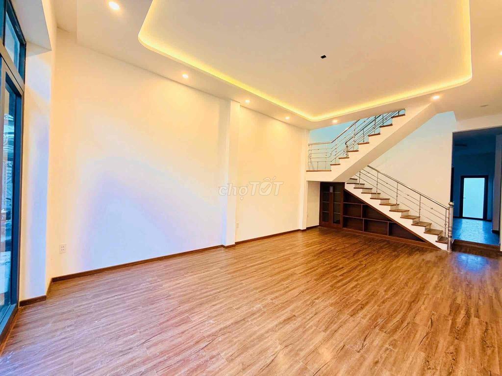 Дом, 3 спальни · 75 м² 4