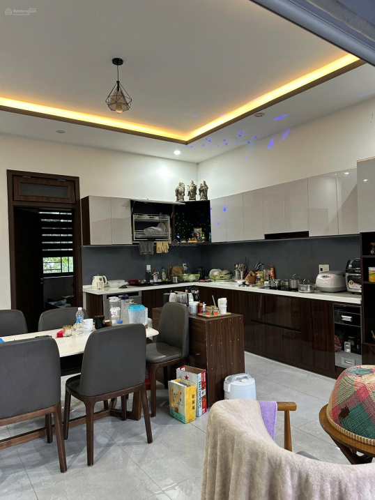 Вилла, 3 спальни · 250 м² 3