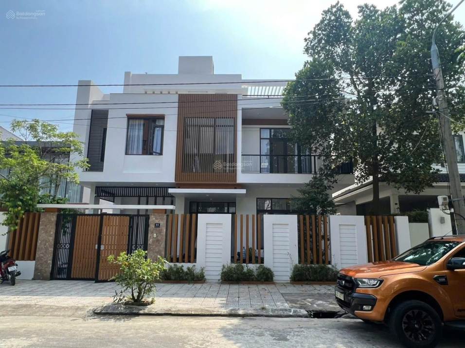 Вилла, 5 спален · 270 м² 2