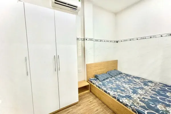 Квартира, 2 спальни · 75 м² 5
