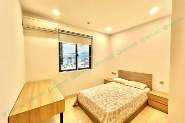 Квартира, 2 спальни · 70 м²
