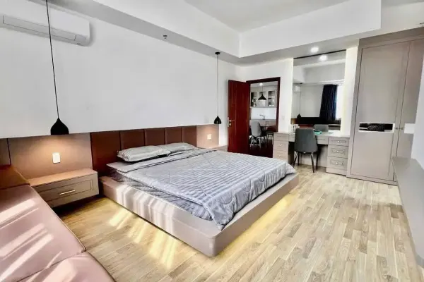 Квартира, 3 спальни · 129 м² 6