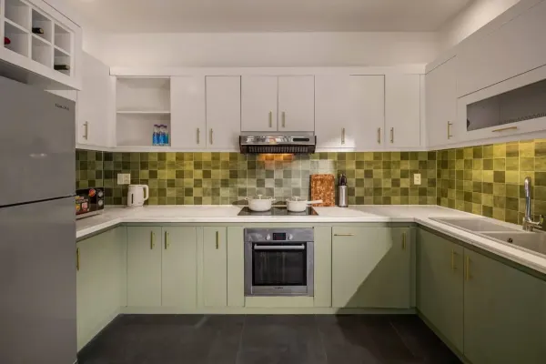 Вилла, 4 спальни · 250 м² 5