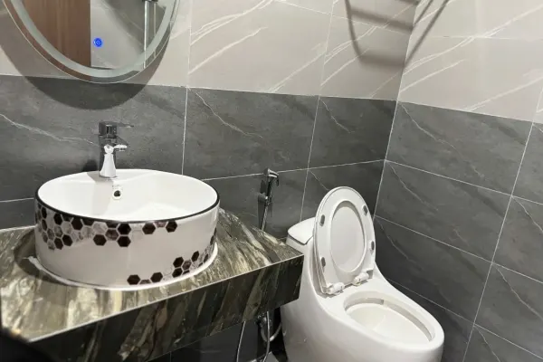 Квартира 8