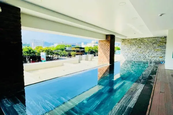 Квартира, 2 спальни · 70 м²