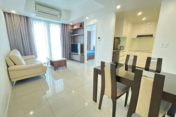 Квартира, 2 спальни · 70 м² 2
