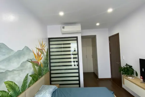 Квартира, 2 спальни · 76 м²