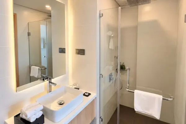 Квартира, 2 спальни · 70 м² 4