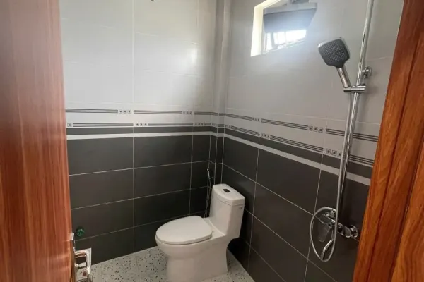 Квартира, 3 спальни 8