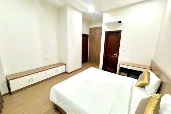 Квартира, 2 спальни · 80 м² 5