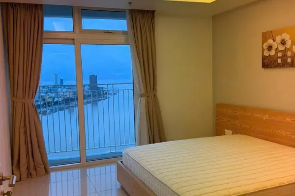 Квартира, 2 спальни · 103 м² 3