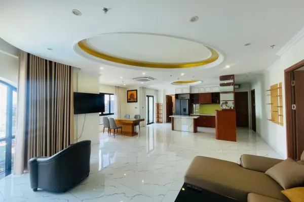 Квартира, 2 спальни · 70 м²