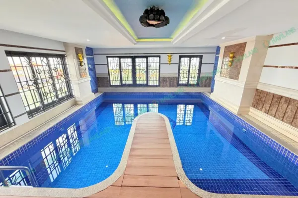 Квартира, 3 спальни · 80 м²