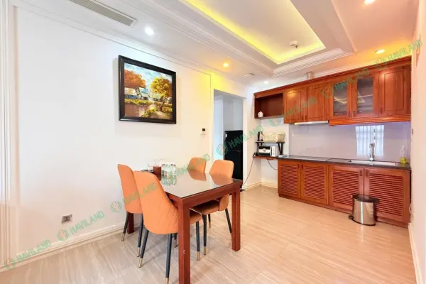 Квартира, 3 спальни · 80 м² 4
